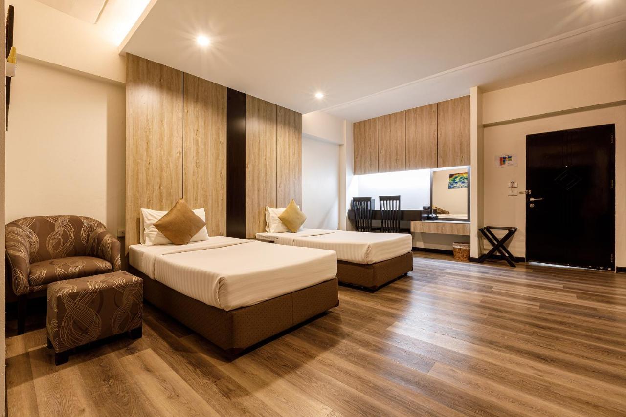 Grand Marina Residence Hotel Ban Laem Chabang Exterior foto