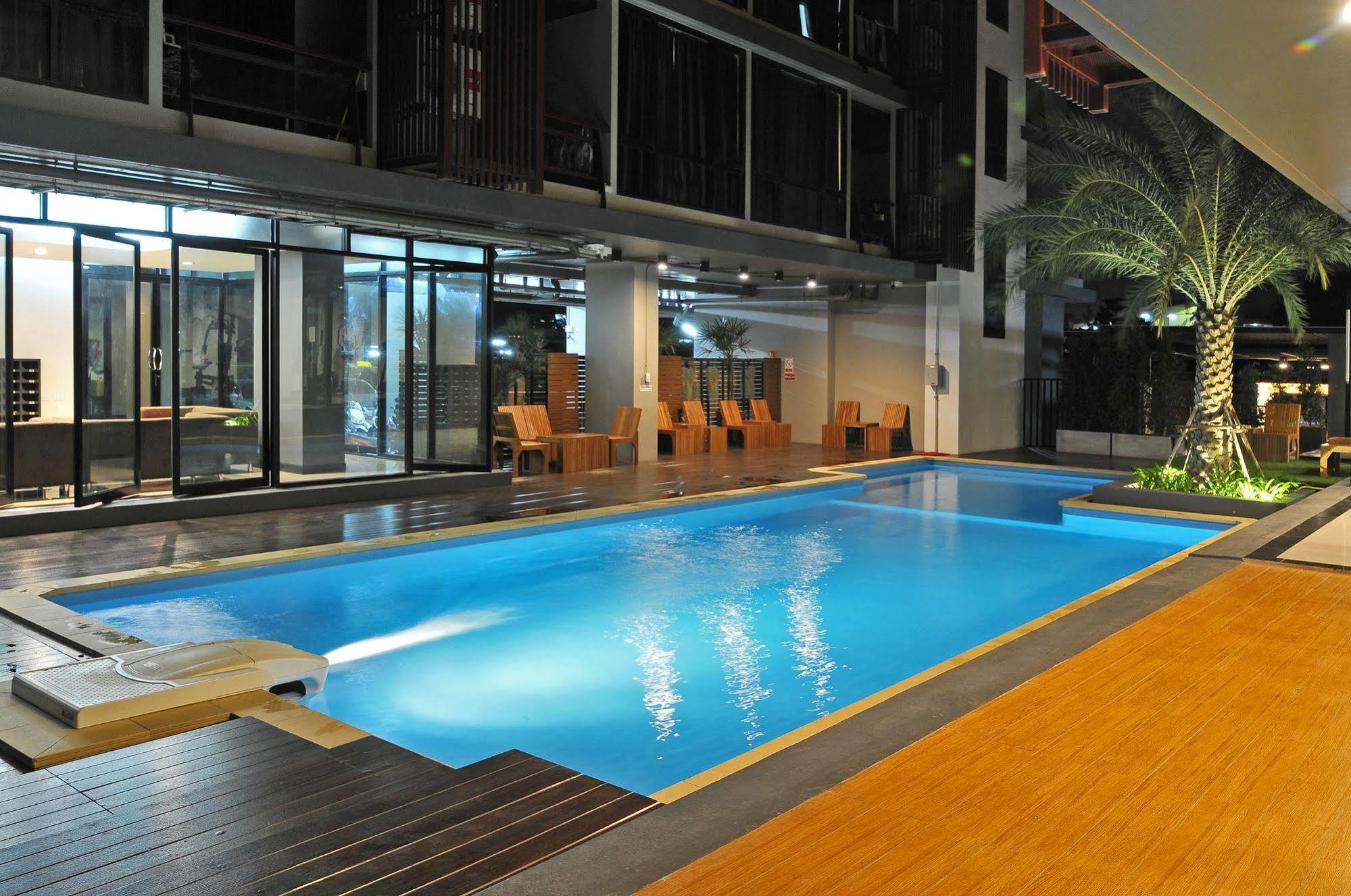 Grand Marina Residence Hotel Ban Laem Chabang Exterior foto
